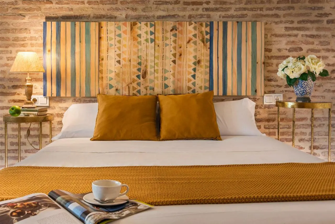 Misterhost Triana Patio De Las Flores Apartment Seville 0*,  Spain